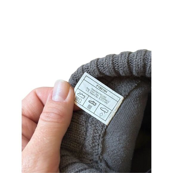 UGG Classic Knit Boots size 8 Gray Charcoal - Picture 11 of 11